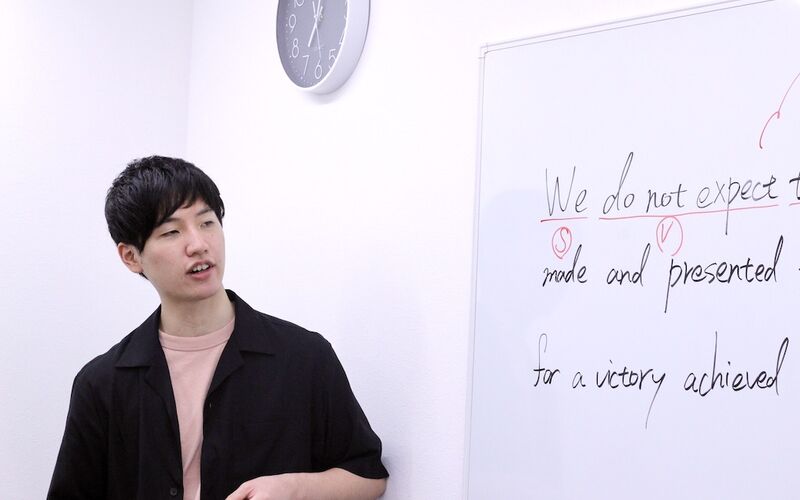 ホワイトボードを使って授業を行うこともあります。
